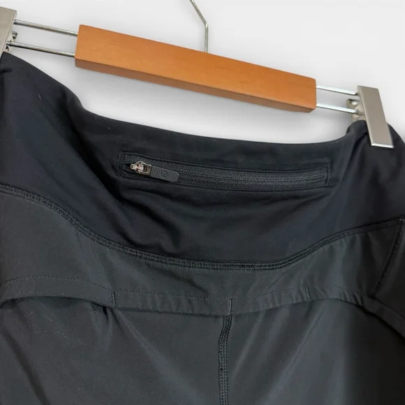 LULULEMON Speed Up 3.75" Hi-Rise Black Shorts, Sz 6 - Picture 11 of 14